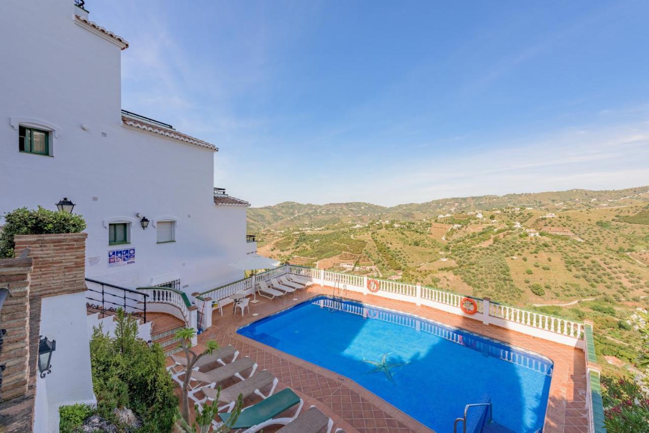 Apartamentos Rosamarina Frigiliana Luaran gambar