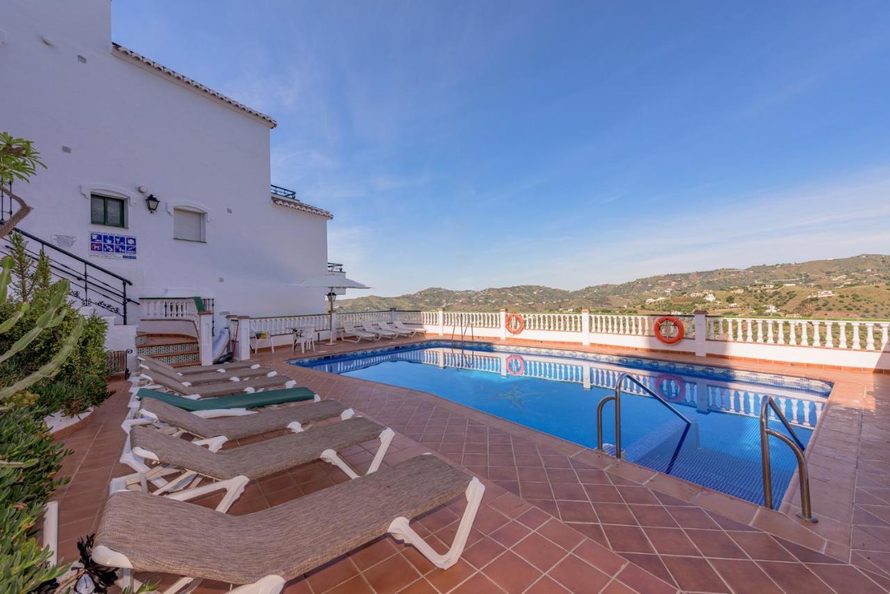Apartamentos Rosamarina Frigiliana Luaran gambar