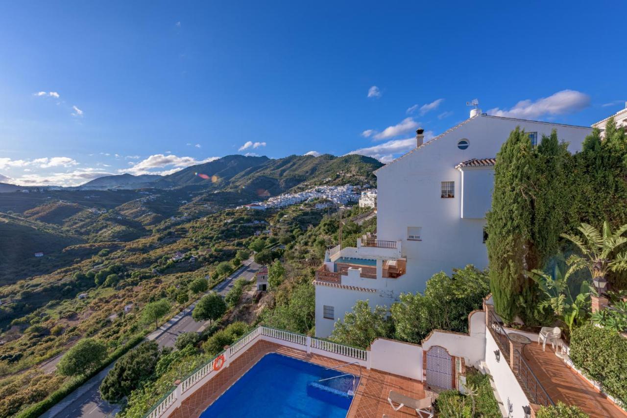 Apartamentos Rosamarina Frigiliana Luaran gambar