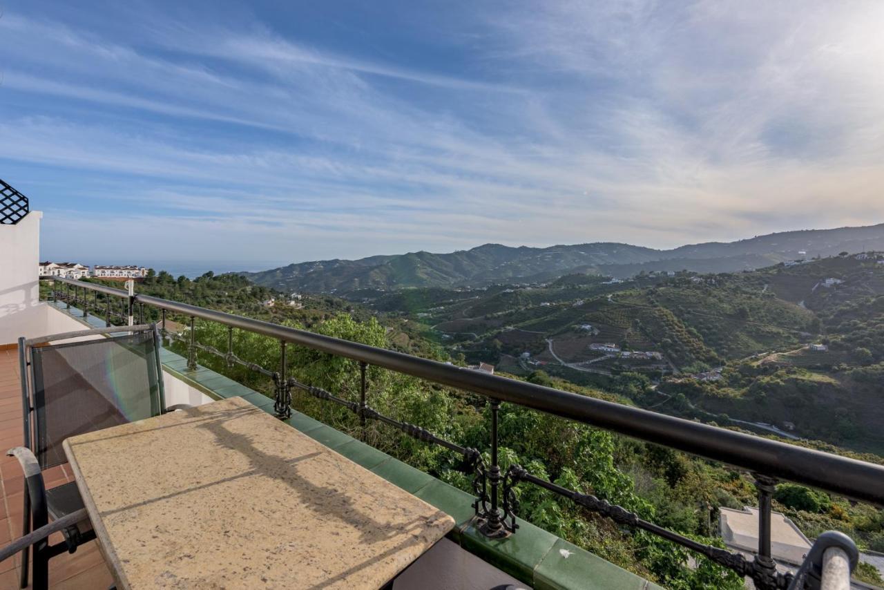 Apartamentos Rosamarina Frigiliana Luaran gambar