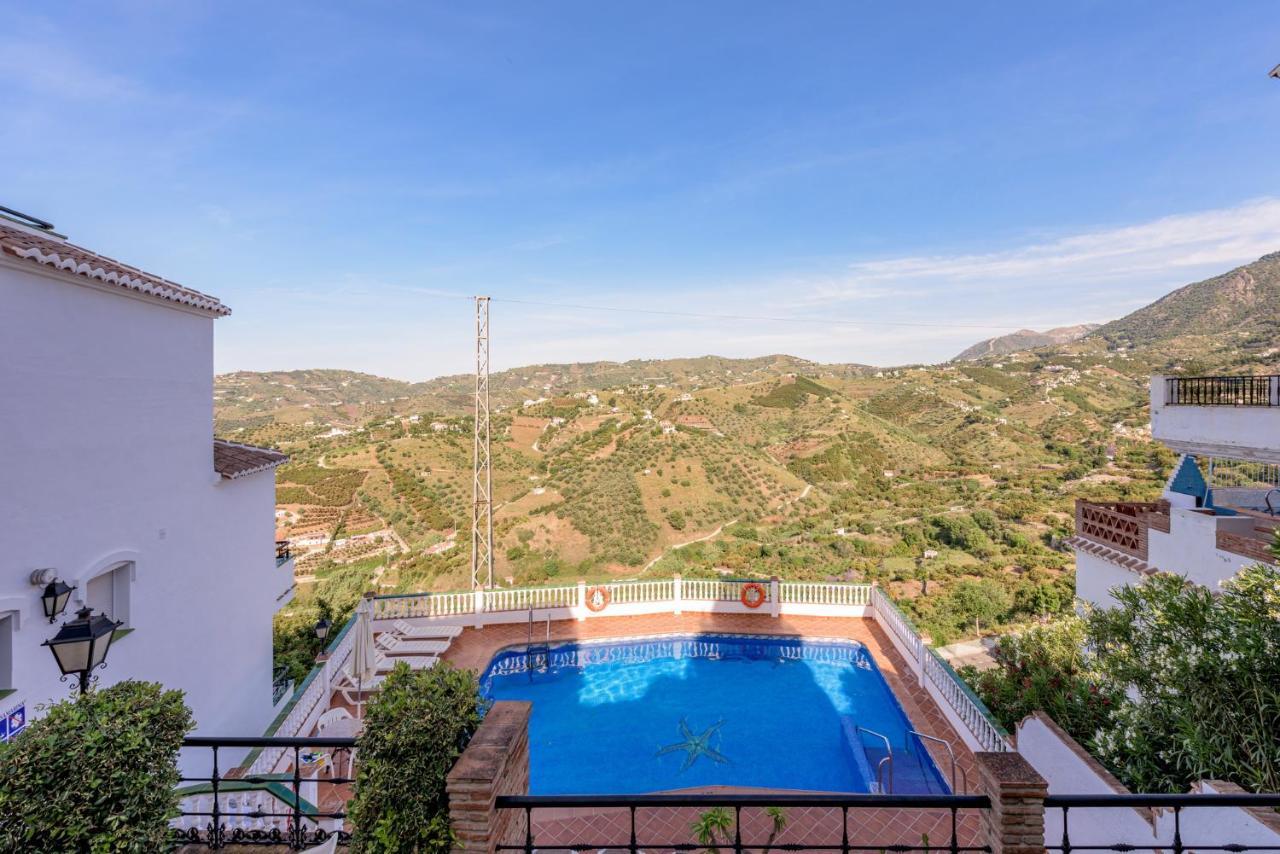 Apartamentos Rosamarina Frigiliana Luaran gambar