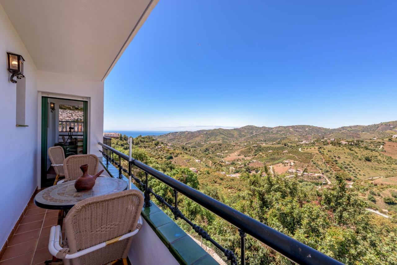 Apartamentos Rosamarina Frigiliana Luaran gambar